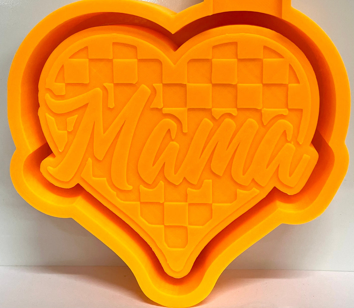 Checkered Heart Mama Mold