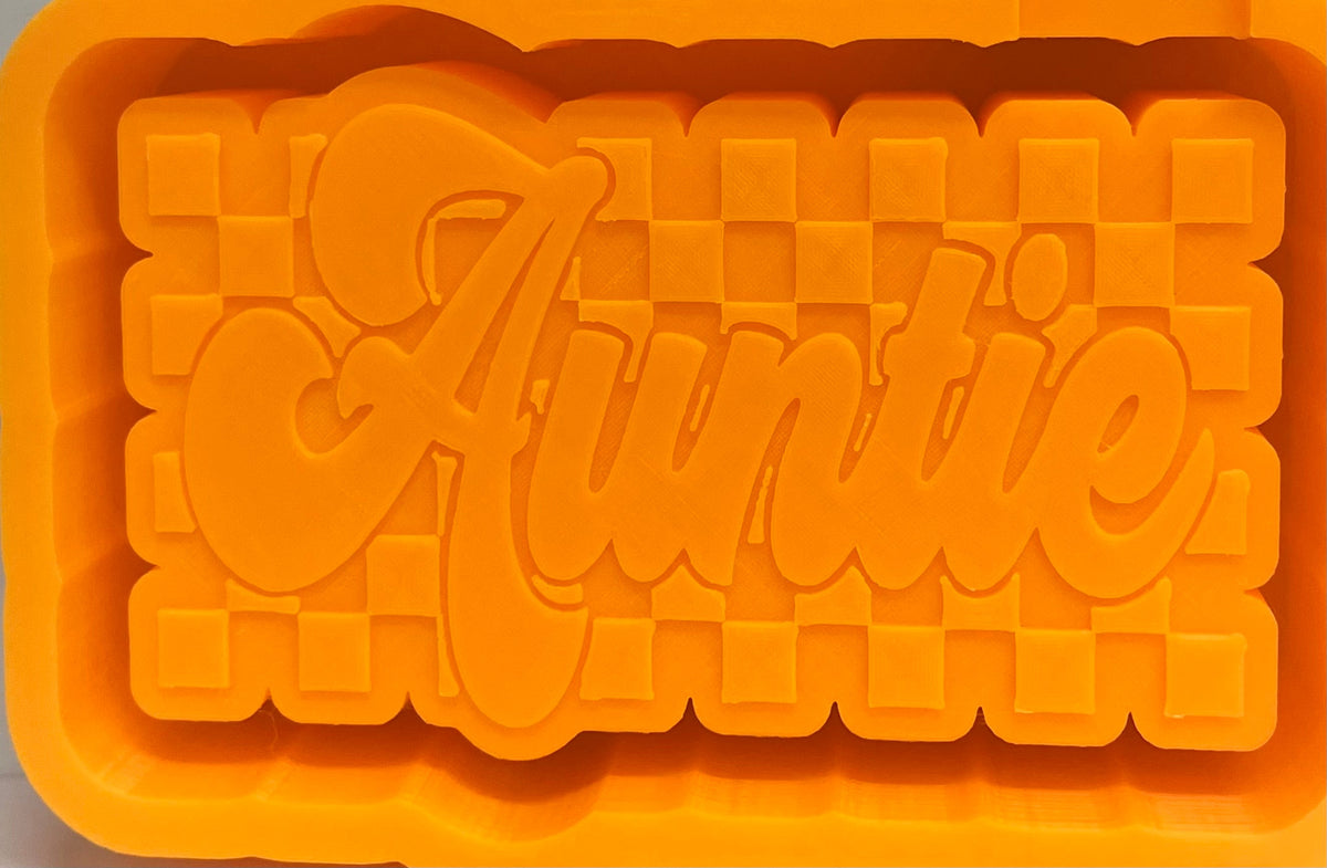 Checkered Auntie Mold
