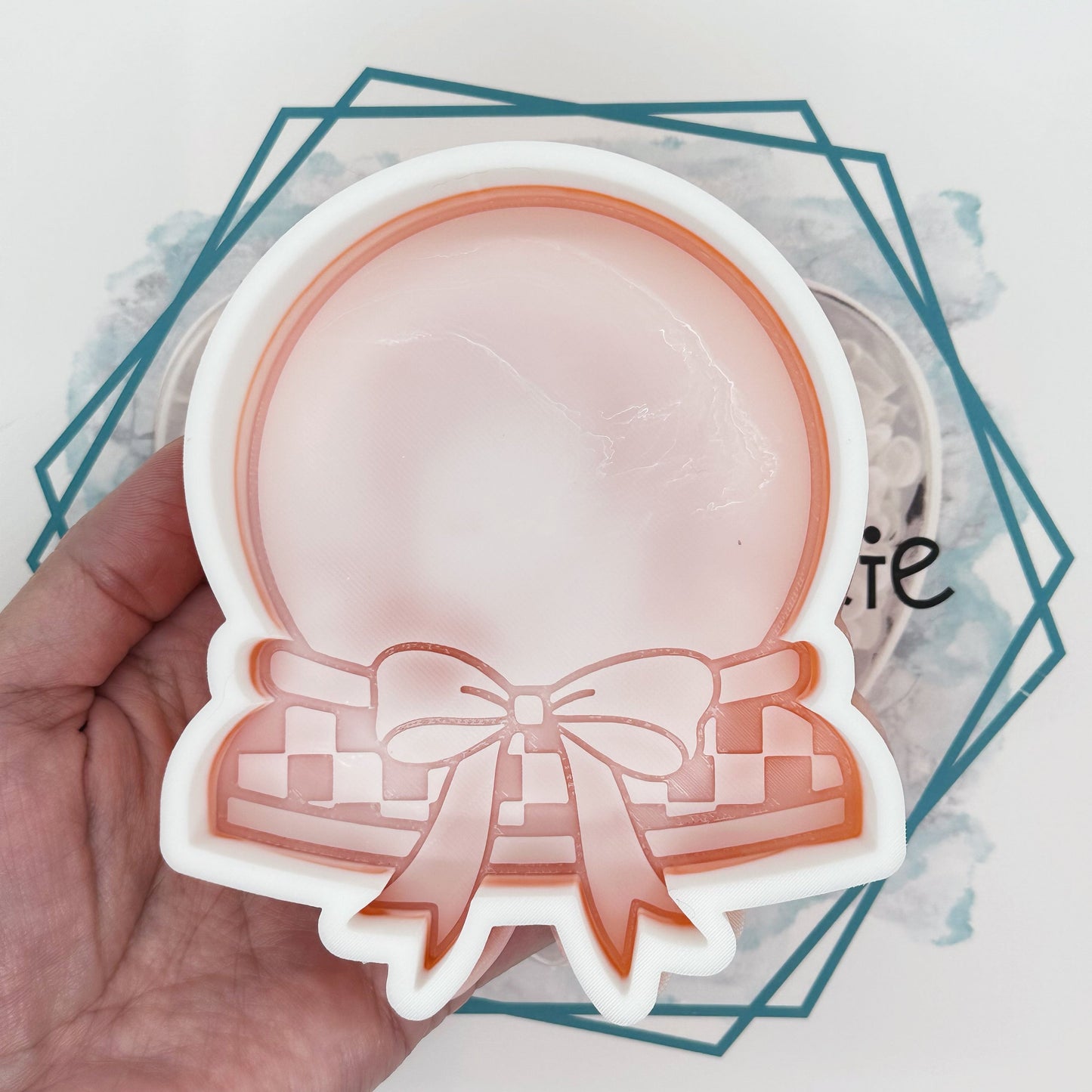 Checkered Snow Globe Freshie Mold