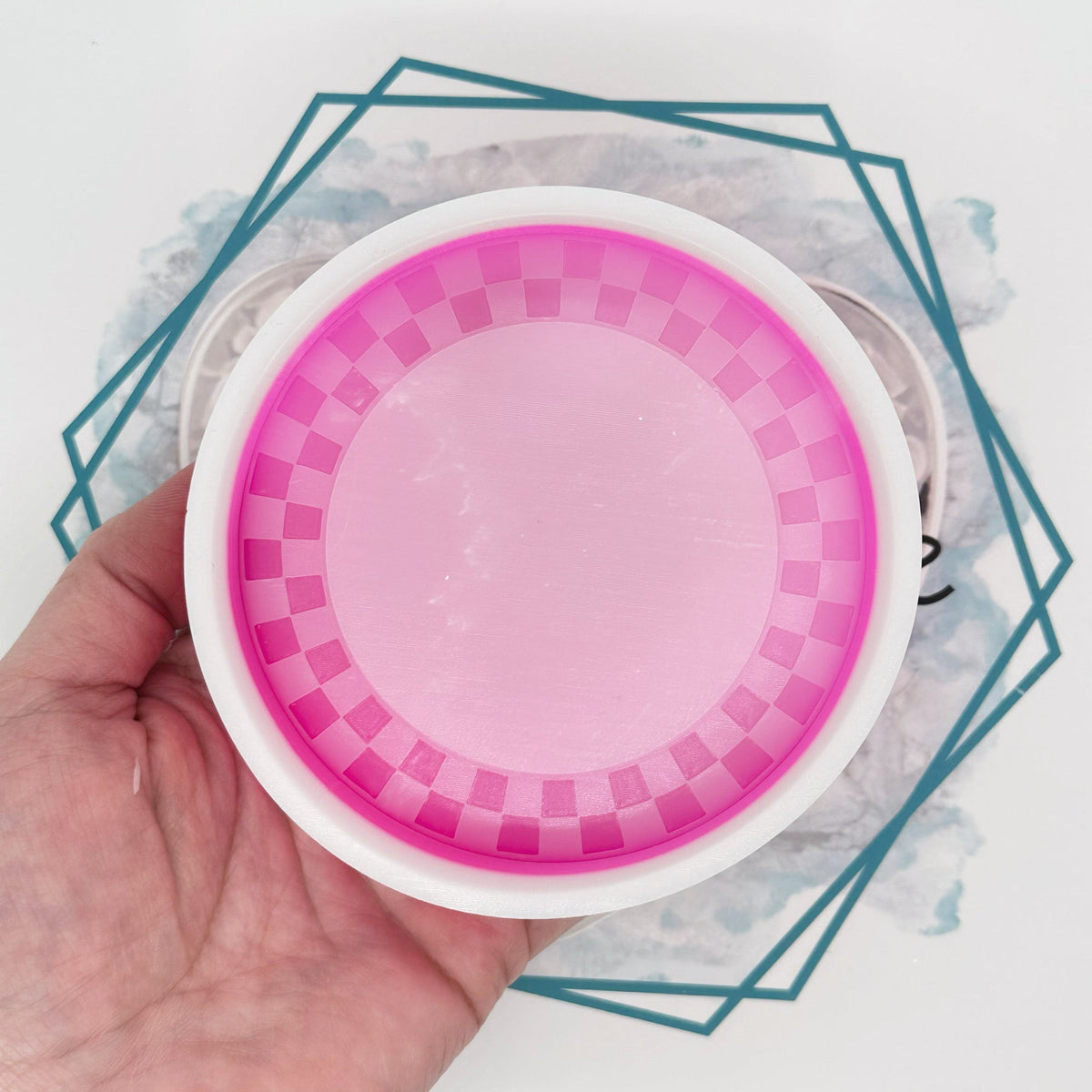 Checkered Round Freshie Mold