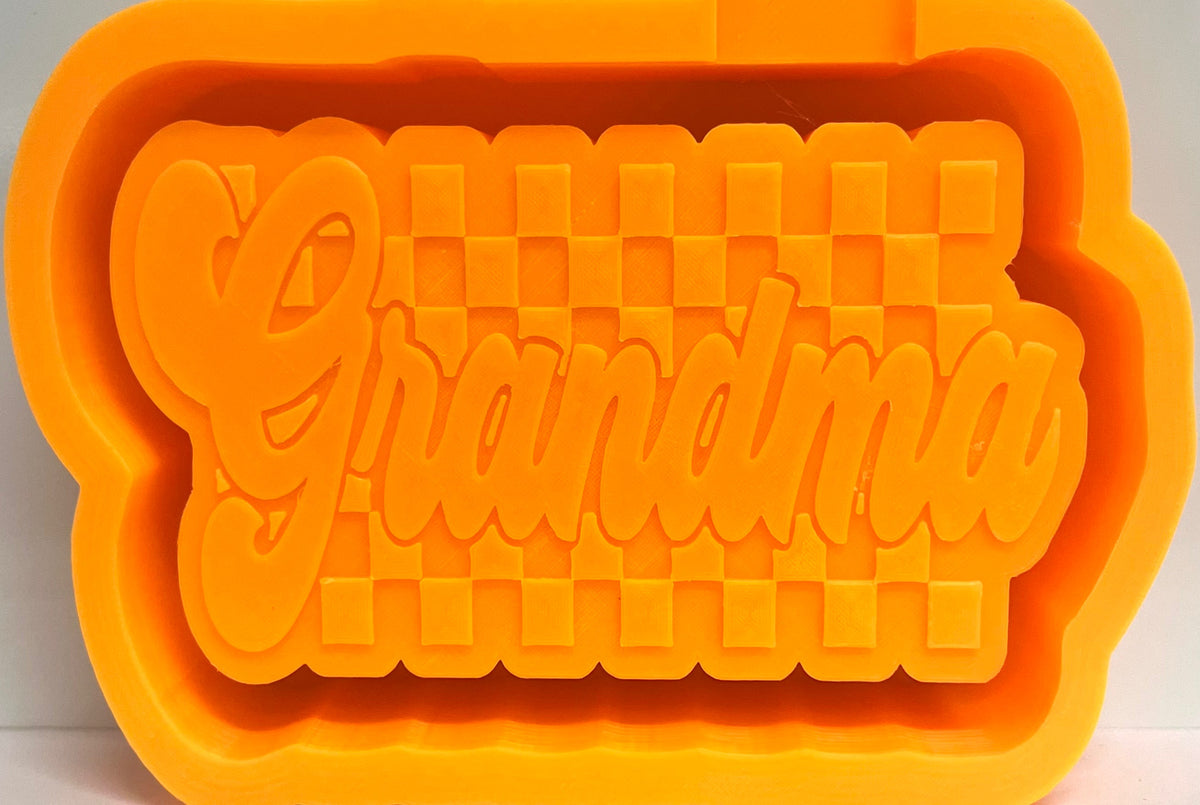 Checkered Grandma Mold