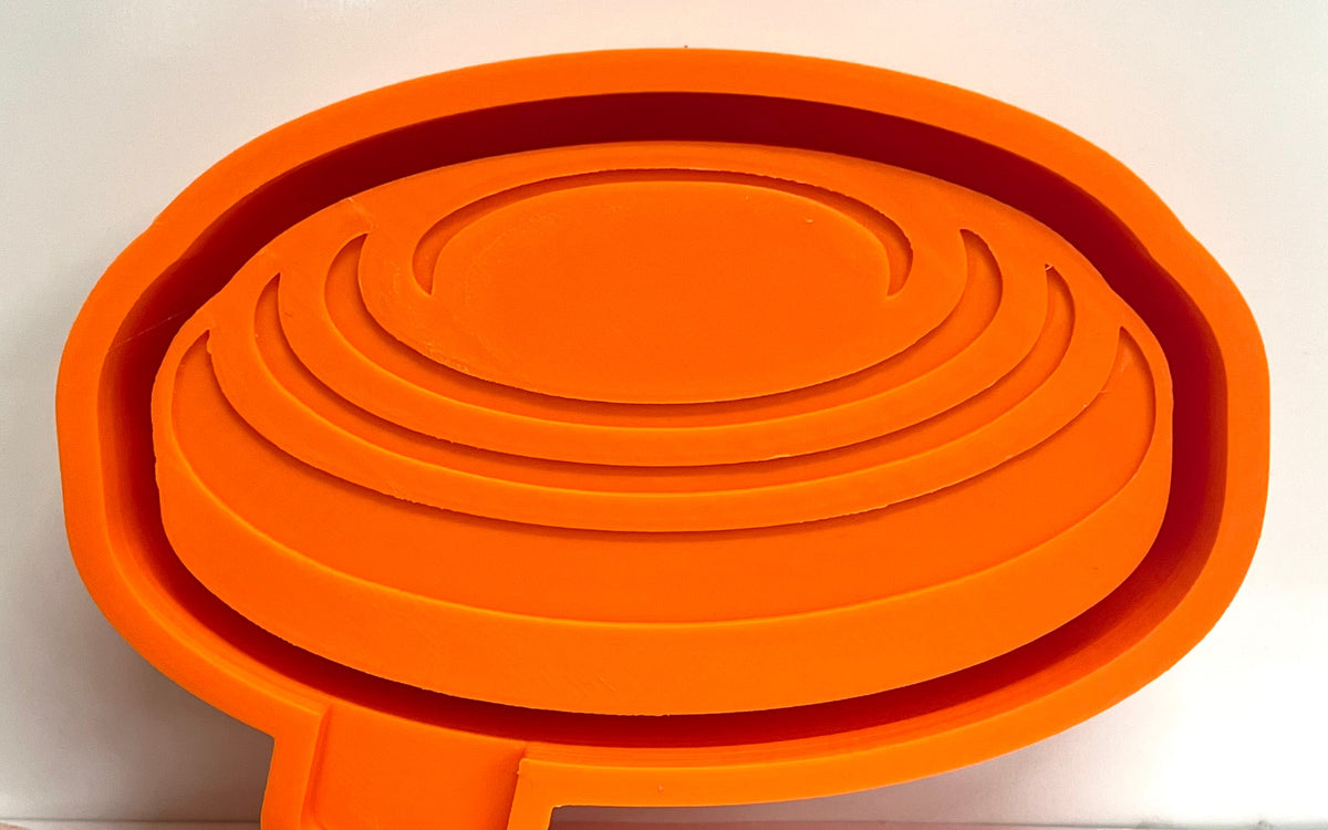Clay Pigeon/Skeet Mold