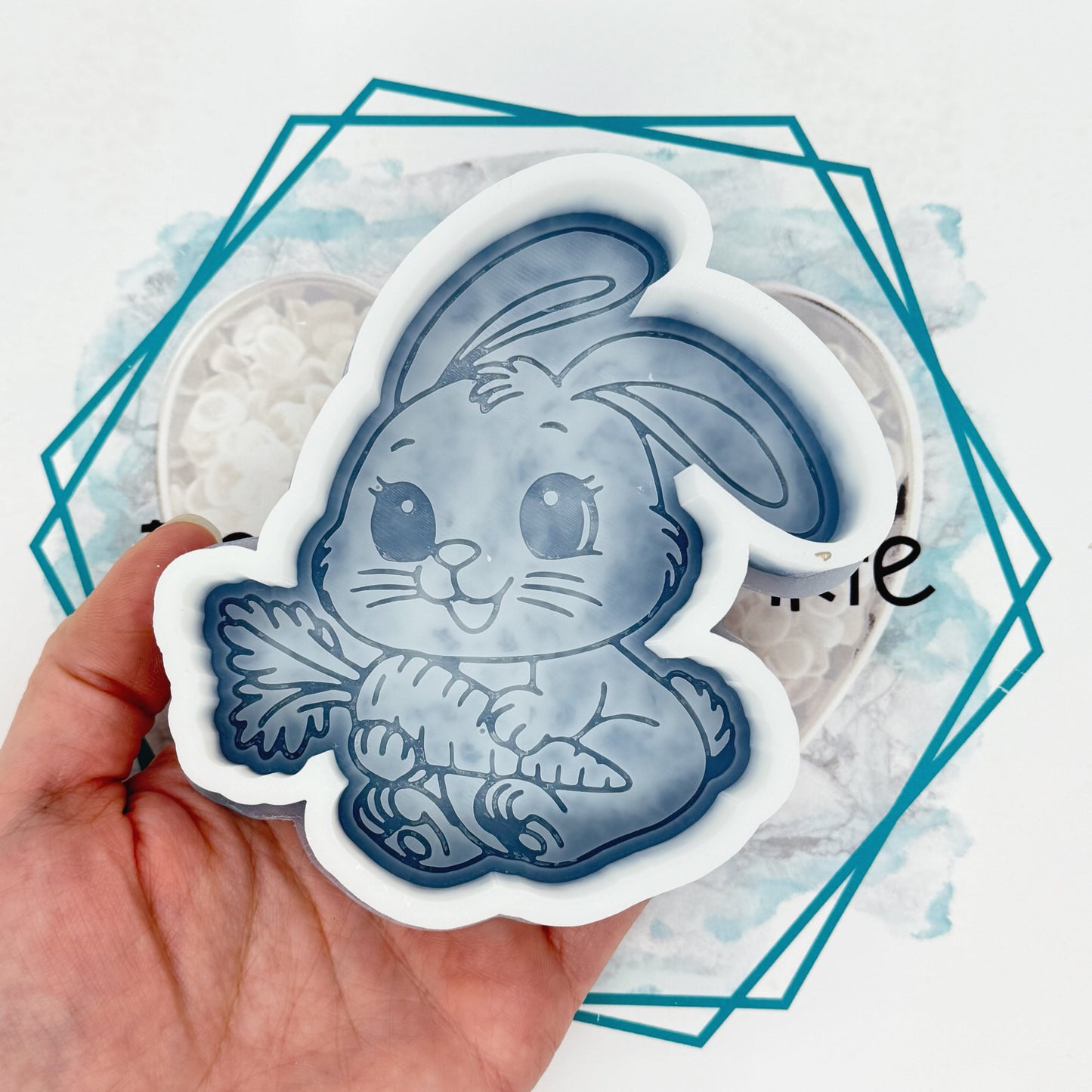 Bunny with Carrot Freshie Mold