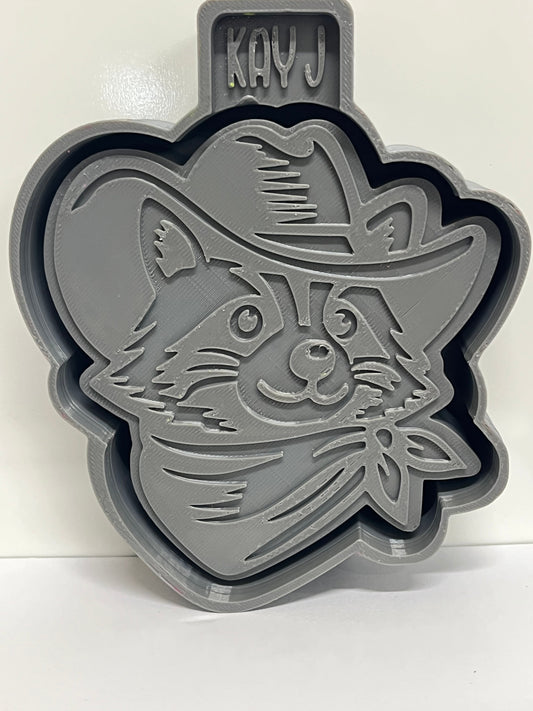 Western Raccoon Mold