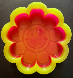 Christmas Smiley Face Daisy Mold