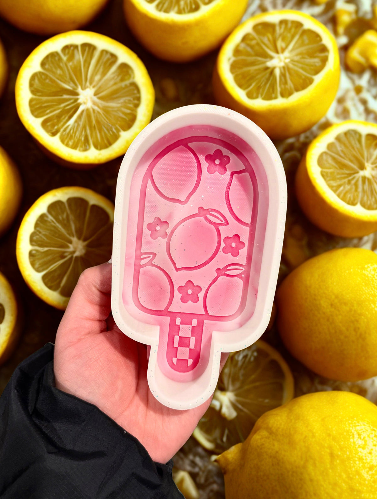 Lemon popsicle