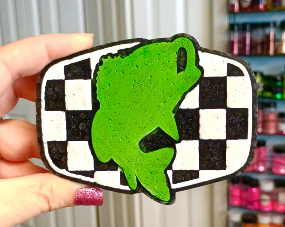 Checkered Buckle with Fish Mold