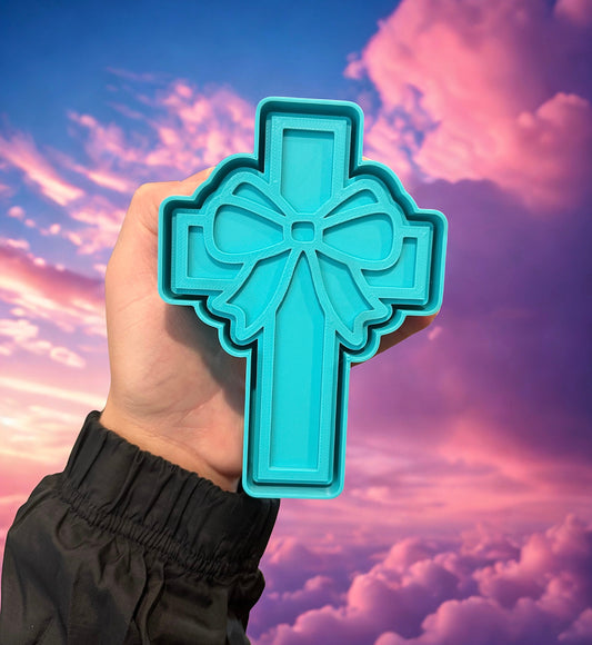 Cross with bow V2 ￼
