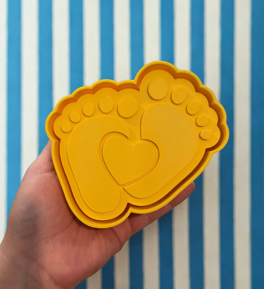 Baby feet
