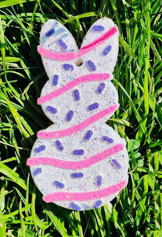 Easter Bunny Snack Cake w/ Sprinkles Mold