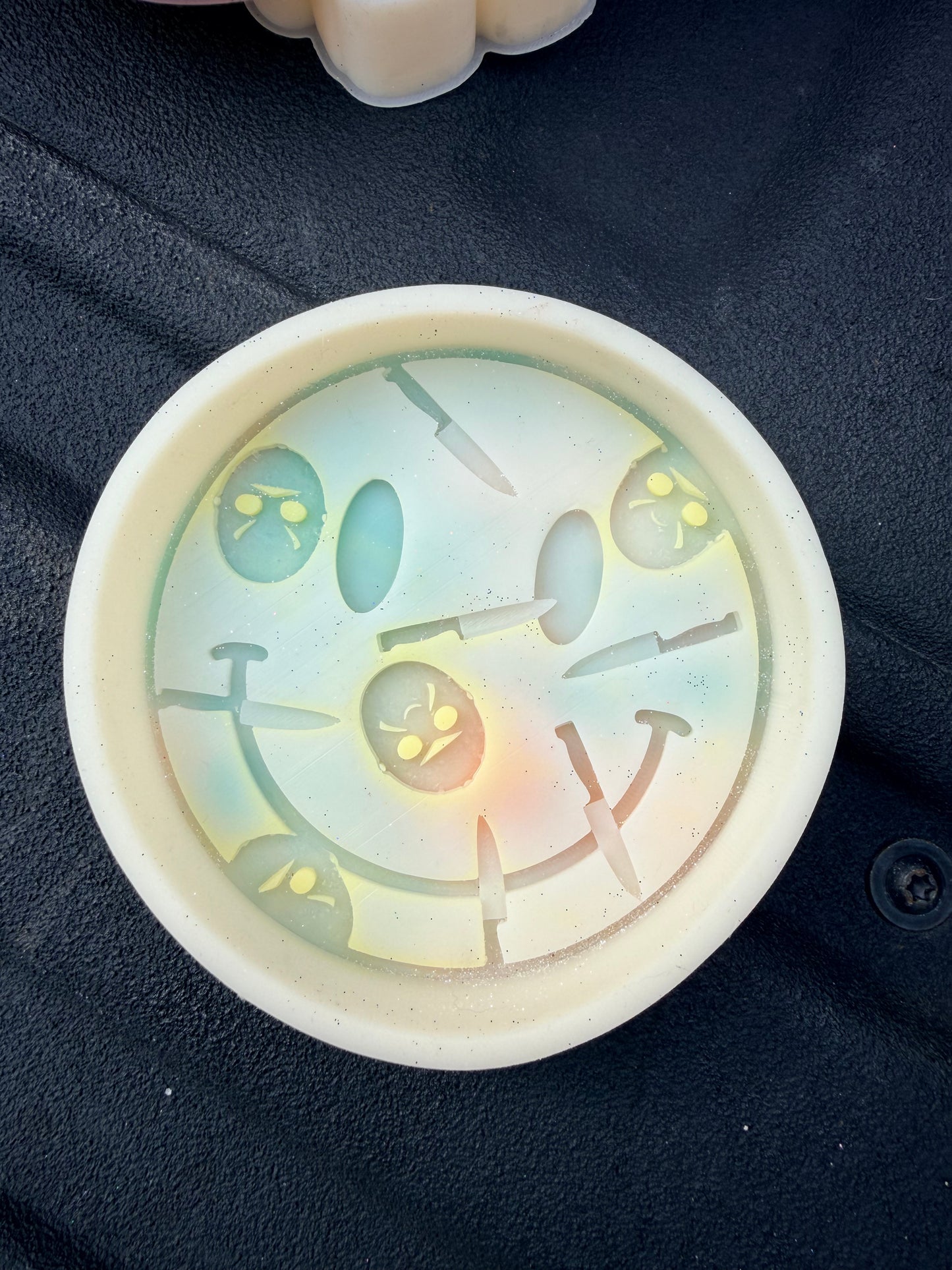MOLD DESTASH