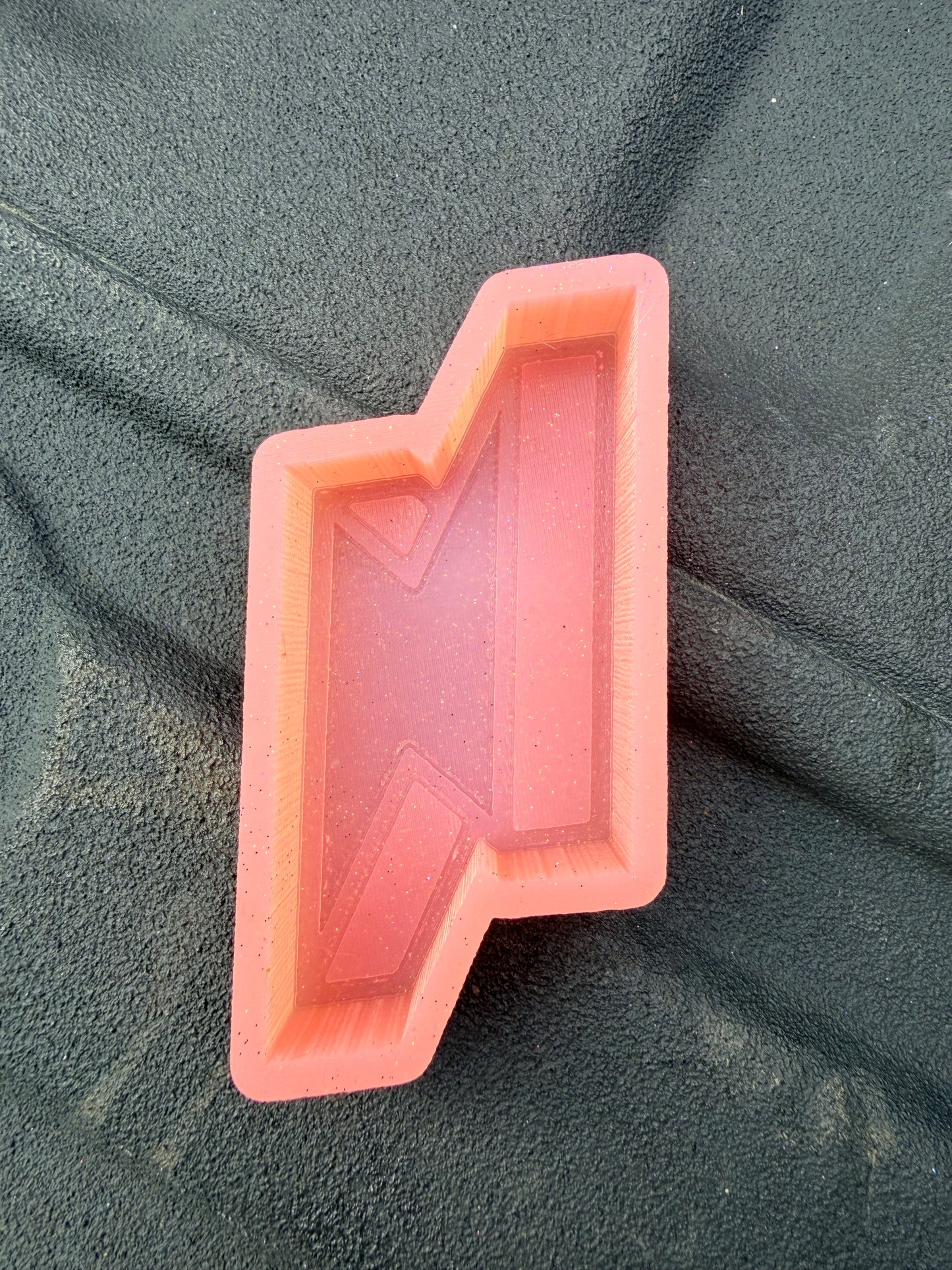MOLD DESTASH