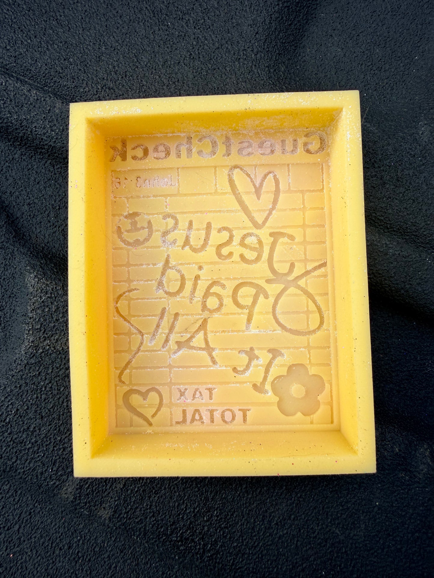 MOLD DESTASH