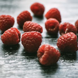 Raspberry Leather (SS) 0%